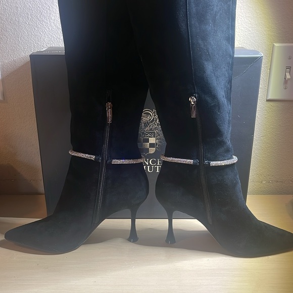 Vince Camuto suede heel boots rhinestones Carlyma sz 8.5 FINAL - Picture 10 of 17